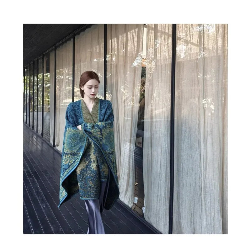 Scarves Woman Bohemian Ethnic Style Retro Shawl for Women Scarf Atmospheric Cloak Outdoor Wear Echarpe Épaisse Evening Service