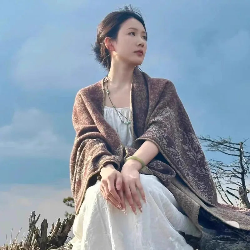 Scarves Woman Bohemian Ethnic Style Retro Shawl for Women Scarf Atmospheric Cloak Outdoor Wear Echarpe Épaisse Evening Service