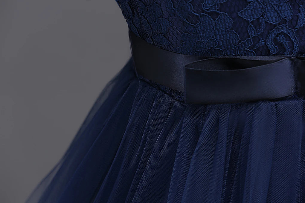 Western girls dress Princess dress Children's dress long lace skirt that draped the floor Evening dress