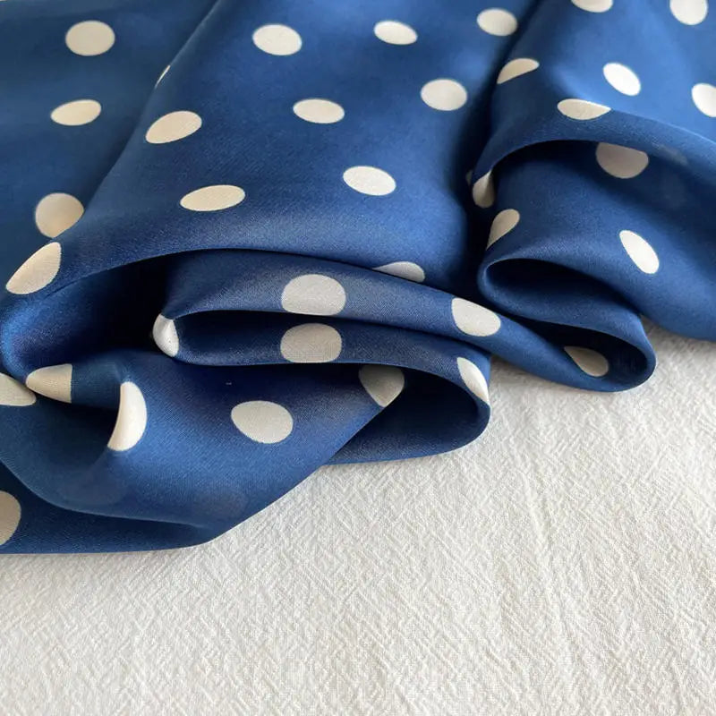 Fashion Women Single Scarves 70x70cm Square Simulated Silk Scarf Sunshade Beach Shawl Scarves Neck Scarves Wrap Headkerchief