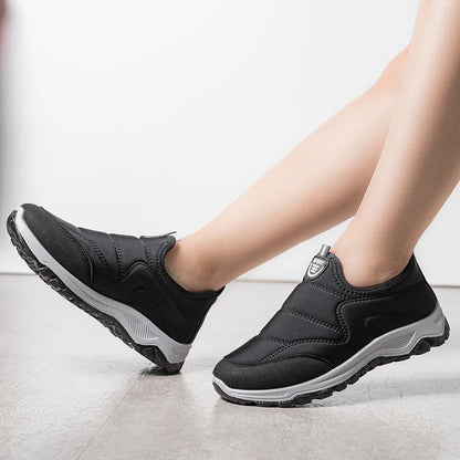 Winter Men Sneakers Warm Fur Men Ankel Boots Plush Men Snow Boots Plus Size Couple Shoes Non-Slip Men Boots Casual Men Shoes