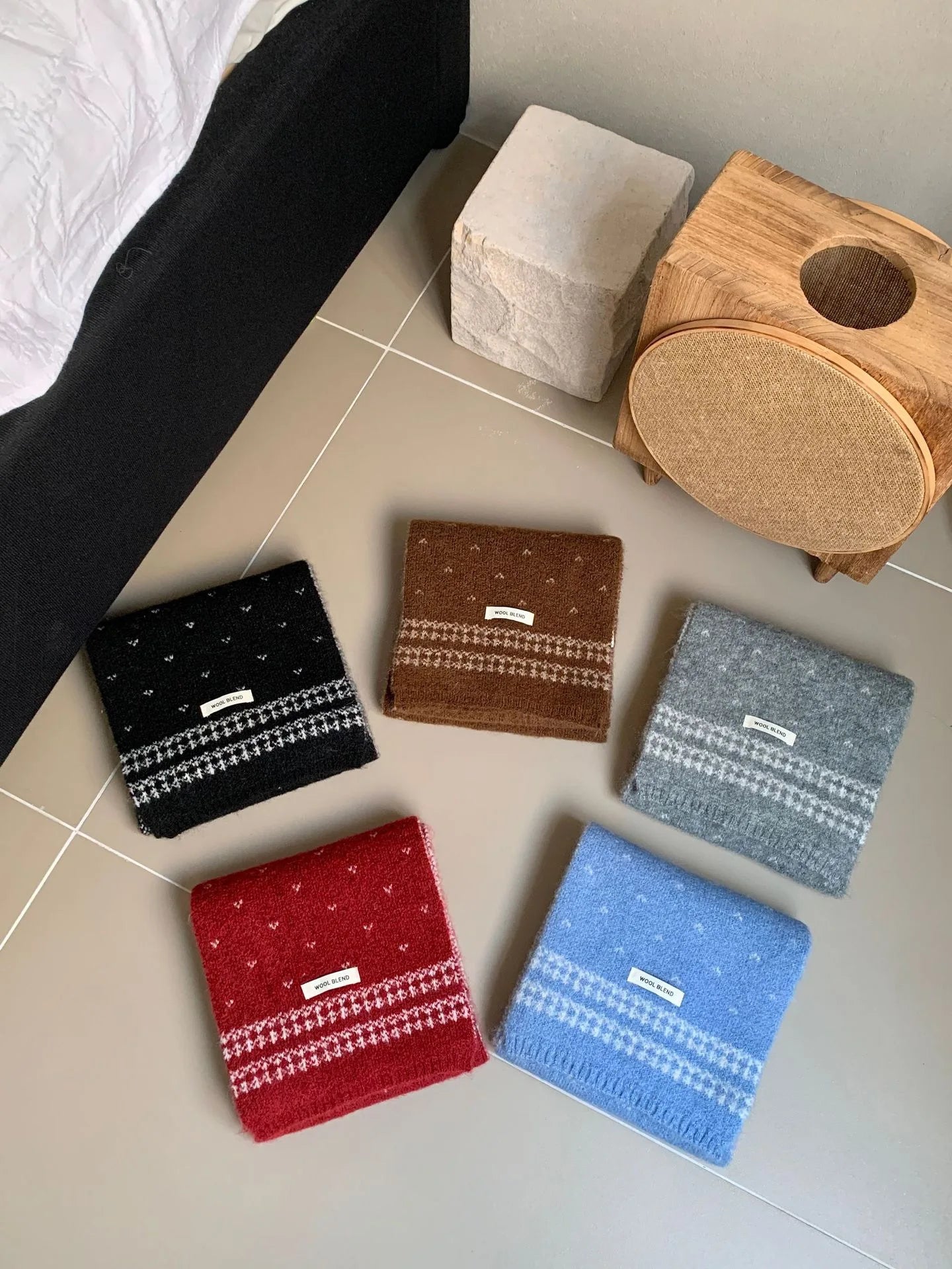 Women's Scarves Korean Retro Fair Island Simple Sweet Versatile Kawaii Wool Winter Thicked Warmth Comfortable High Quality Scarf