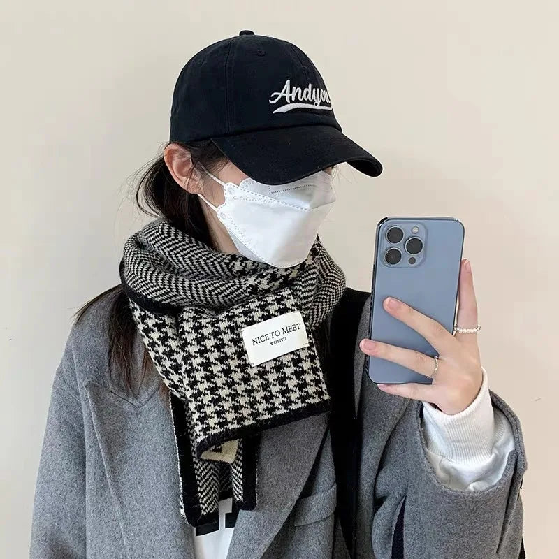 Scarf female winter new atmosphere sense of double-sided students cute warm thickened knitting senior sense of scarf