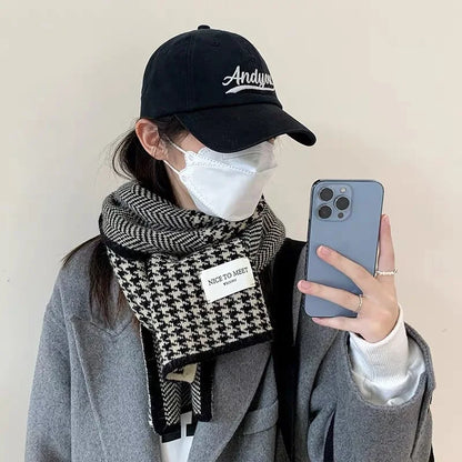 Scarf female winter new atmosphere sense of double-sided students cute warm thickened knitting senior sense of scarf