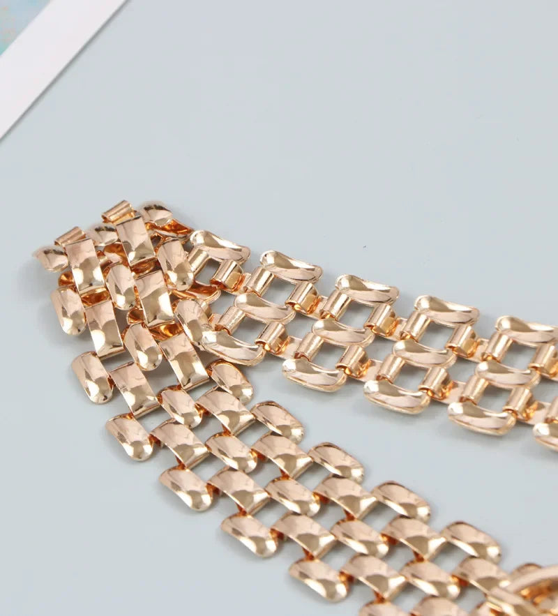 Belts for Women Luxury Fashion Cool Gold Silver Waist Chain New Trend Belt Decoration Suit Jeans Skirt Girdle Banquet Punk