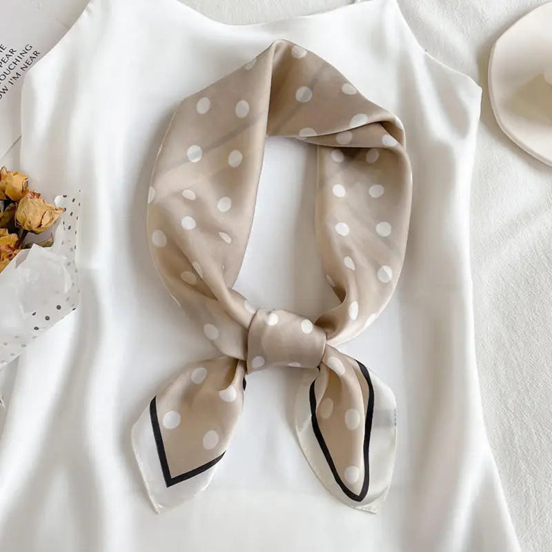 Fashion Women Single Scarves 70x70cm Square Simulated Silk Scarf Sunshade Beach Shawl Scarves Neck Scarves Wrap Headkerchief