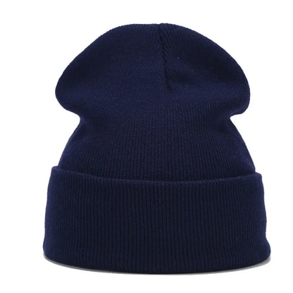Knitted hats for men and women in autumn and winter, pure color, simple and versatile. Knitted hats with pullovers and cold hats